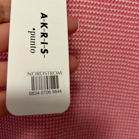 BNWT-Akris Punto-short sleeve sweater-white/pink 100% wool - Picture 5 of 6